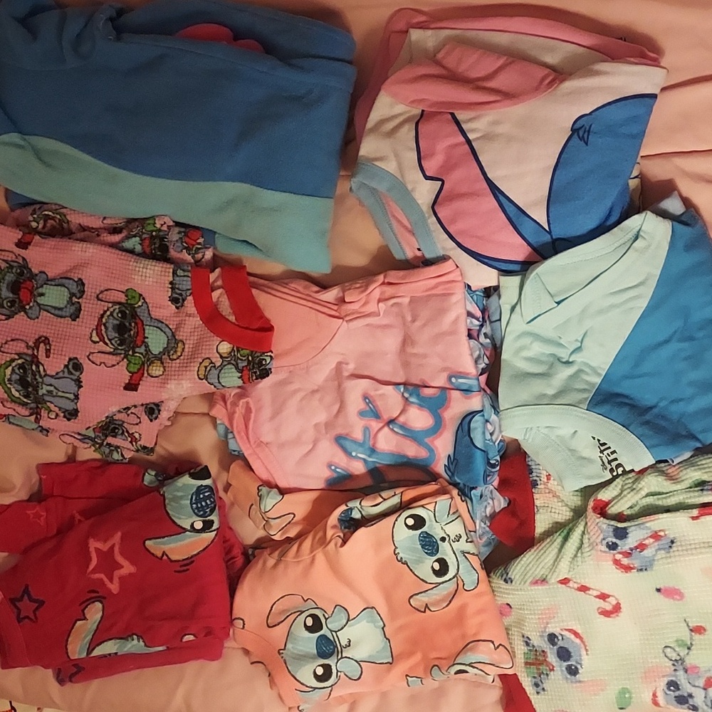 Girls pajamas size 8 / medium
